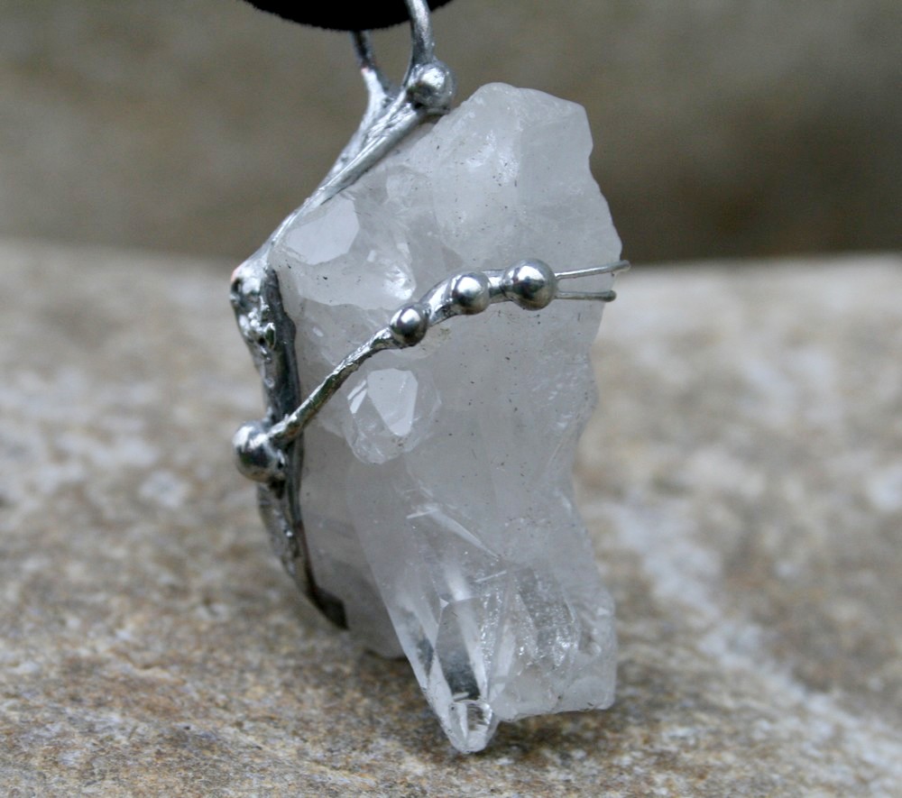 Křišťálová drůza přívěsek/náhrdelník