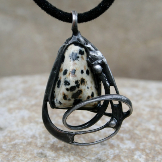 Dalmatinský jaspis přívěsek/náhrdelník