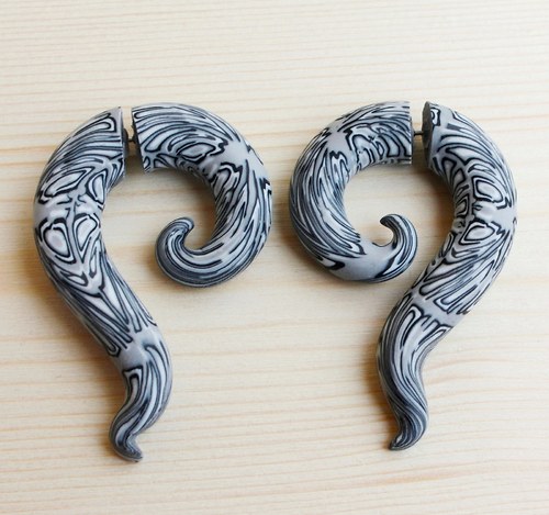 vzorované falešné roztahováky