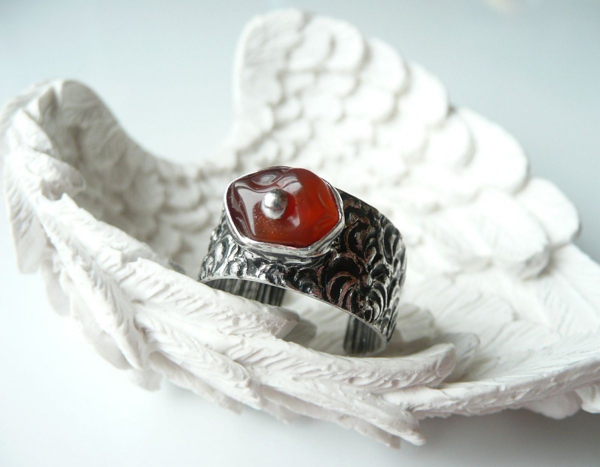 Karneolový prstýnek