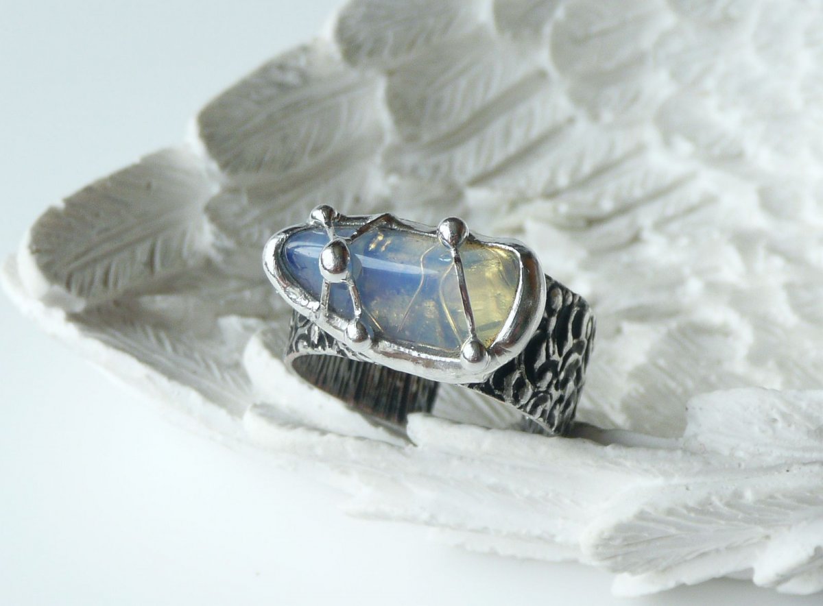 Miriam .. ( opalit )