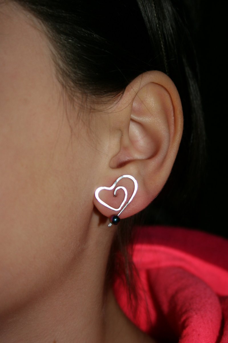 Náušnice - srdce - duhový hematit - hypoalergenní