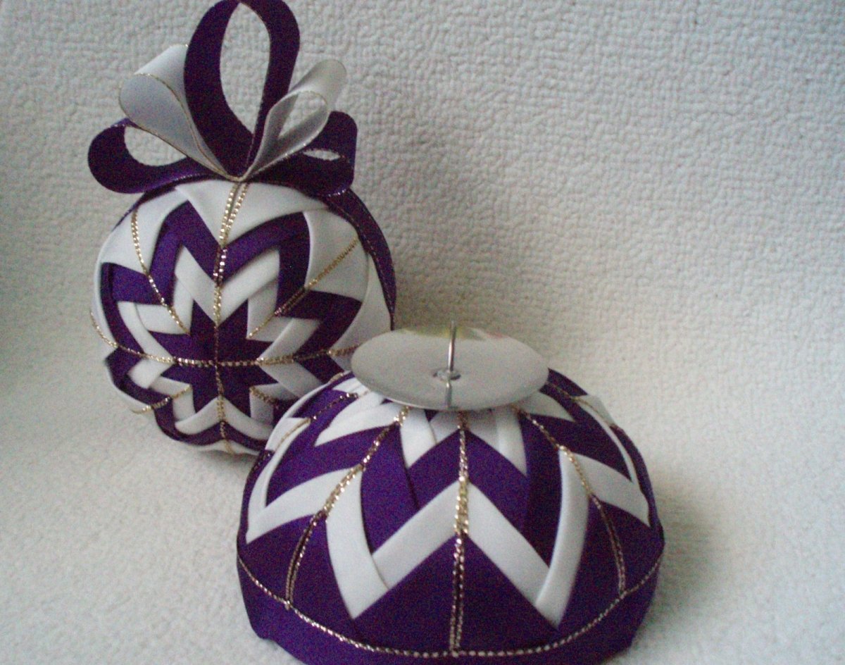 VÁNOČNÍ SVÍCEN Fialovobílý