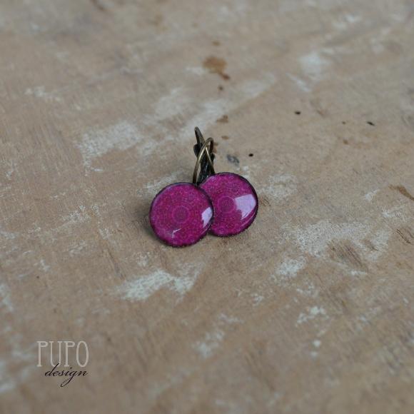 Indie ve starobronzu, závěsné naušničky