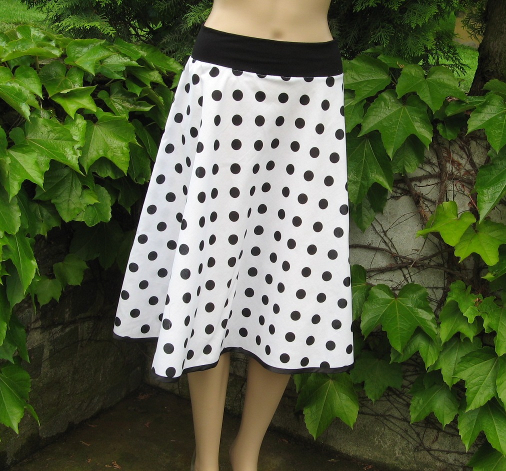 Puntíkatá bílá :-))