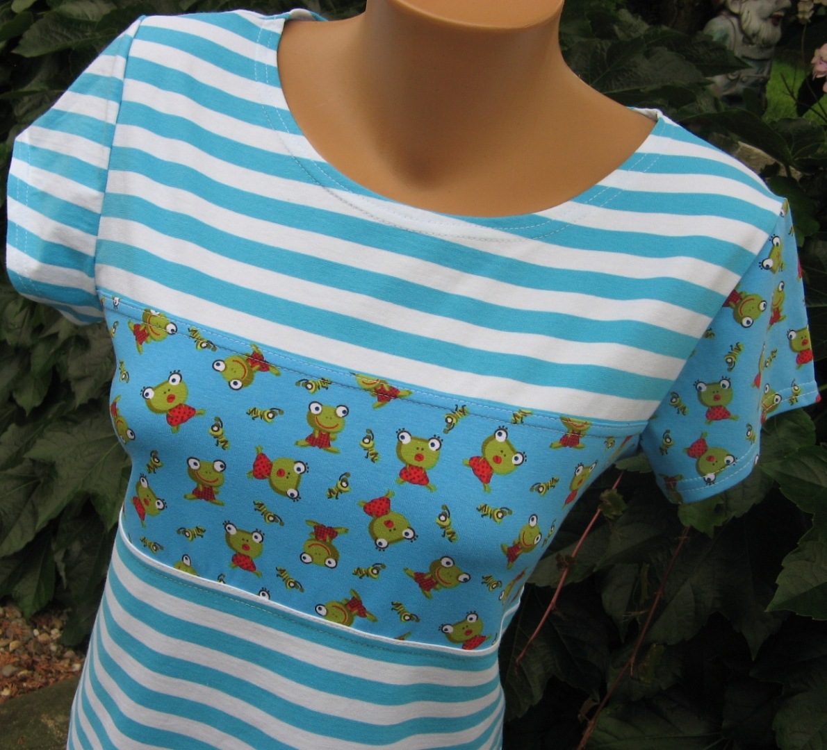 Pro milovnice žabiček v modrém  :-))