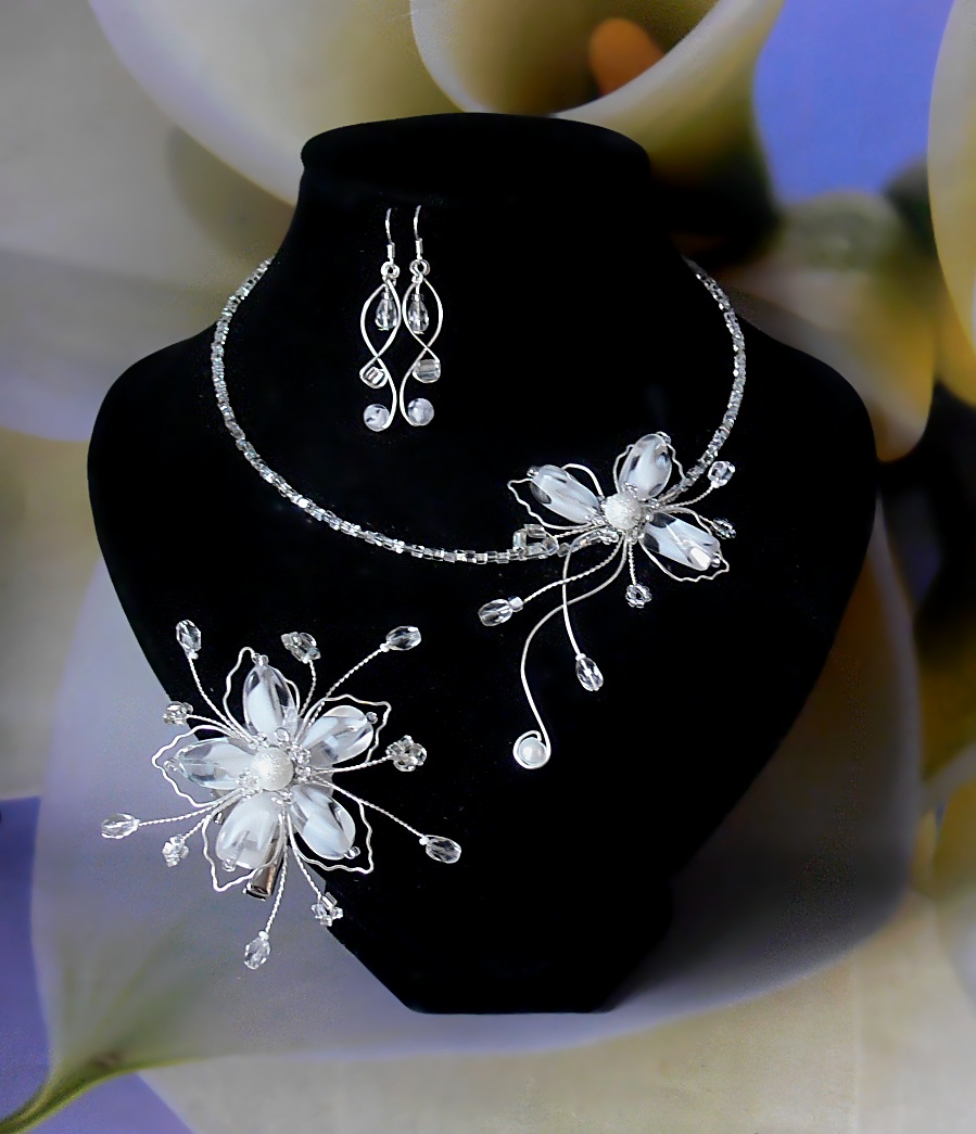 Bílo křišťálová  paráda