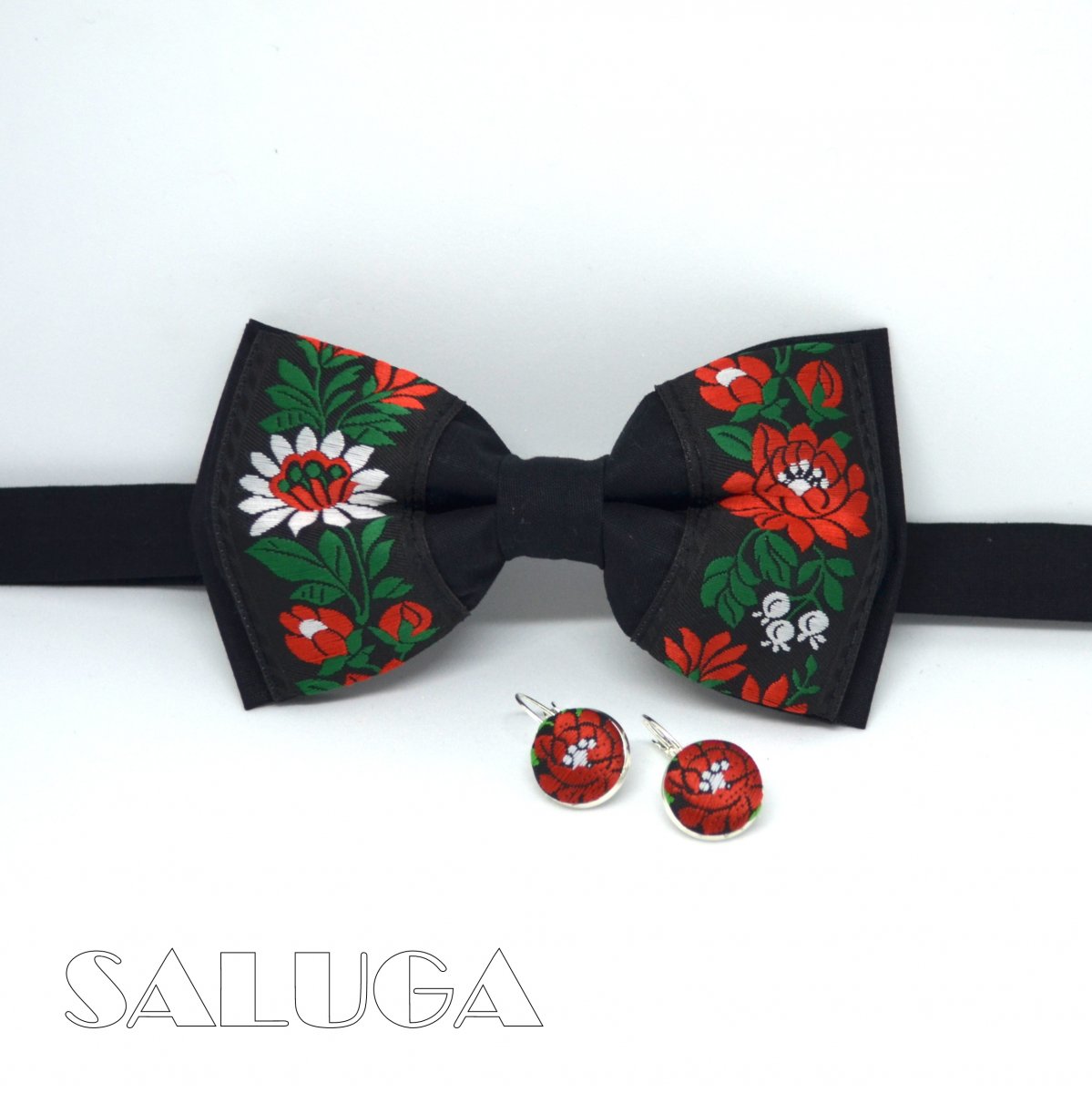 Folklórny motýlek a náušnice