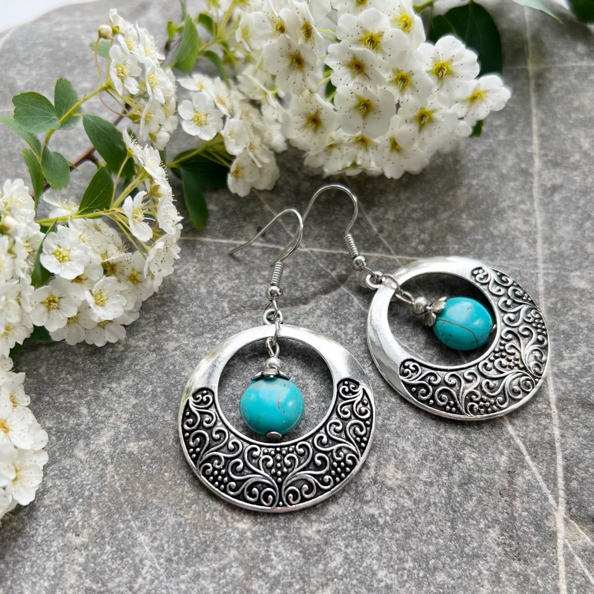 Filigránové kruhy s tyrkenitem