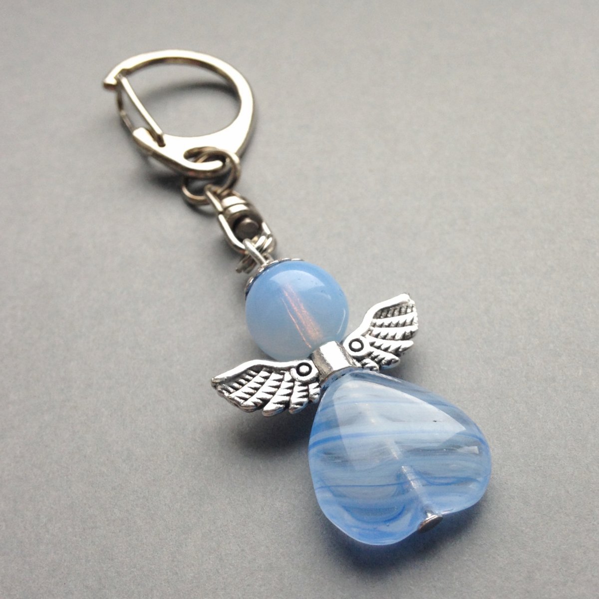 Anděl opalitový srdíčkový