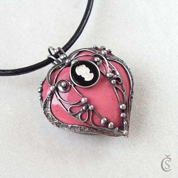 Manon - Jaspis Mokait, sklo