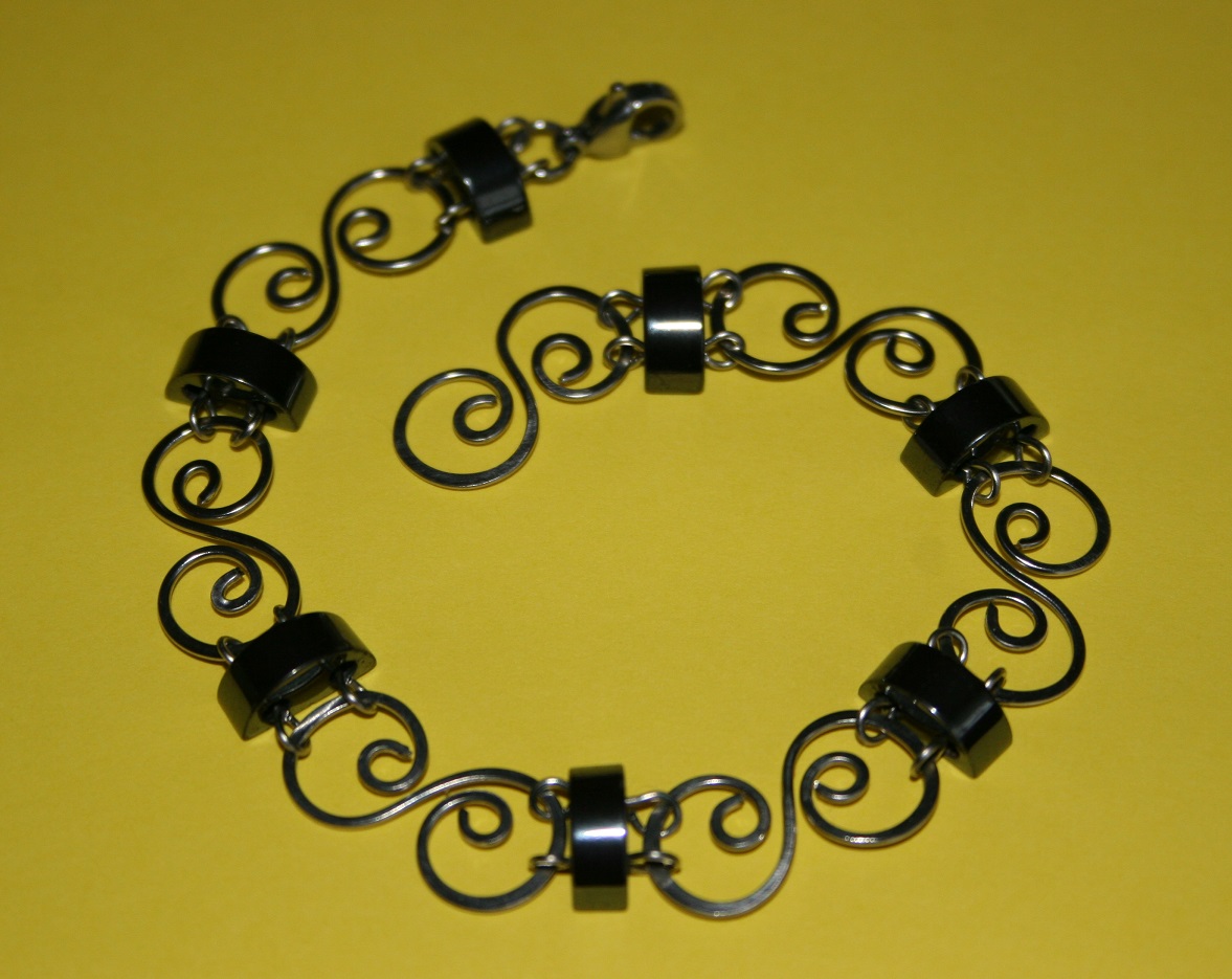 Dotek antiky - Hematit - náramek - chirurgická ocel