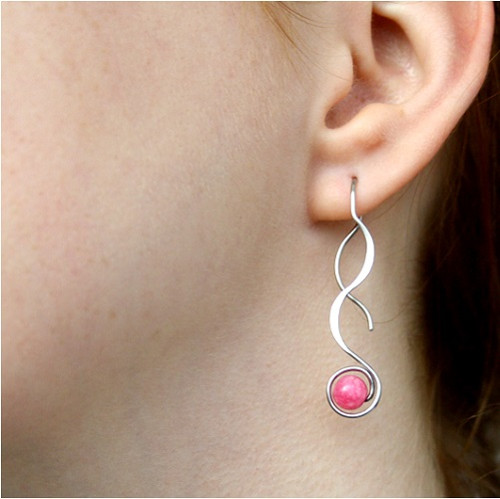 PROVLÉKACÍ SPIRÁLY (kratší) -JADEIT RŮŽOVÝ - tepané - hypoalergenní chirurgická ocel