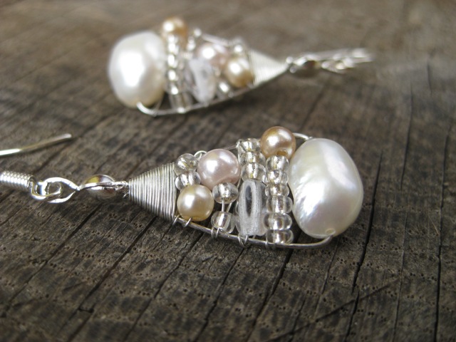 Náušnice s říční perlou