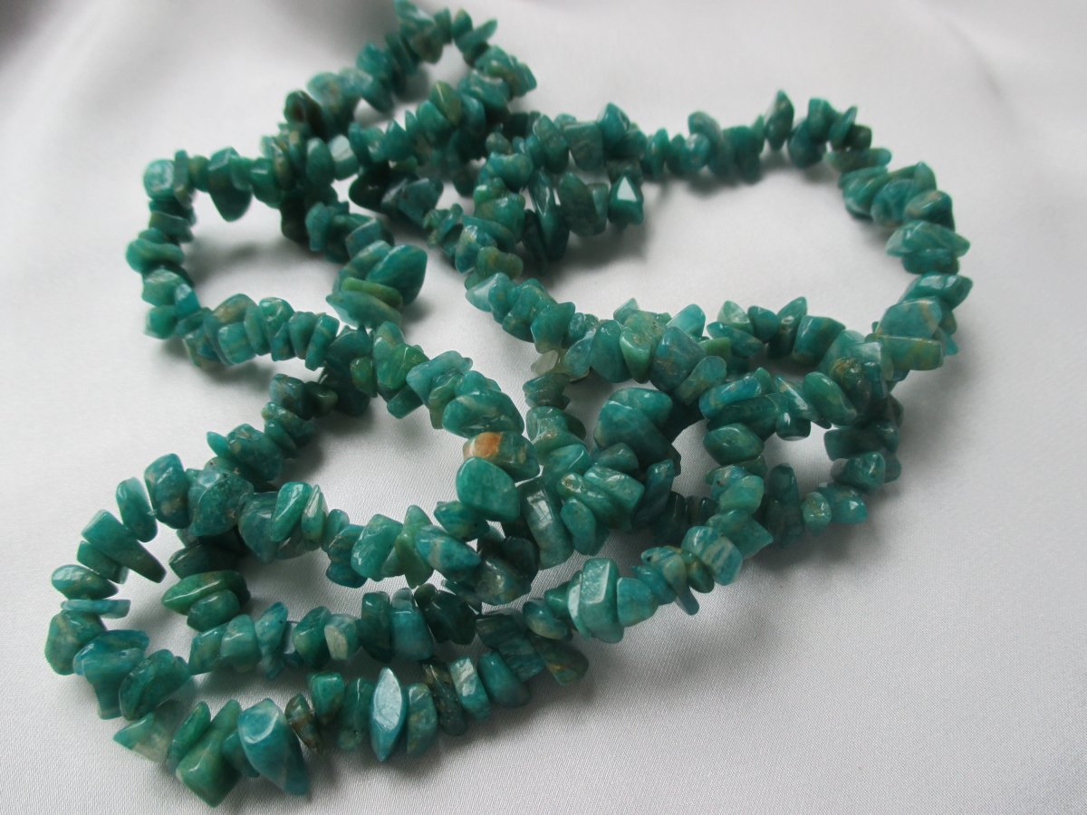 Amazonit ruský - 90 cm