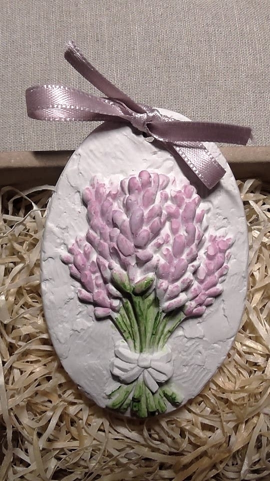 Levandulový oválek