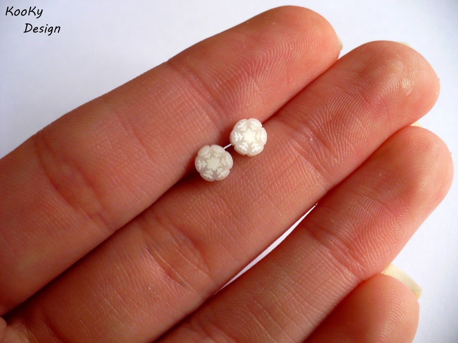 Pecičkové náušnice - vločky
