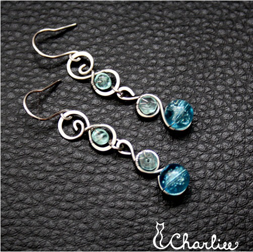 Náušnice  - APATITOVÉ - tepané  - hypoalergenní chirurgická ocel