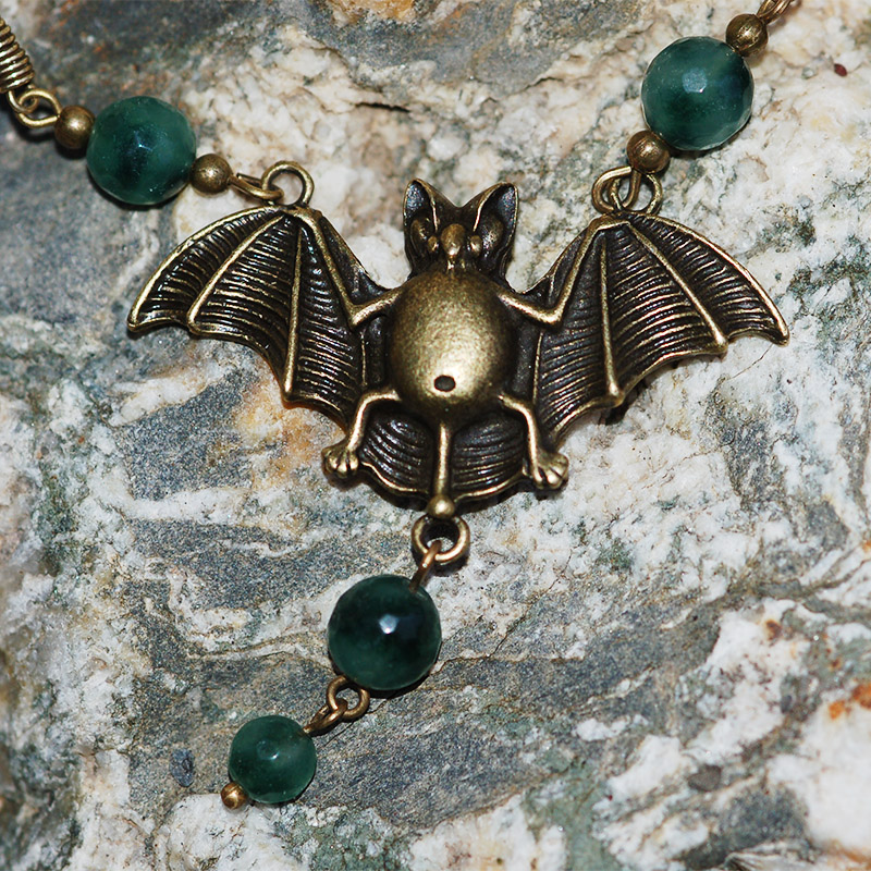 Netopýr se smaragdy