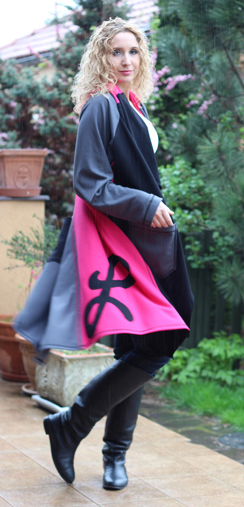 Asymetrický kardigan