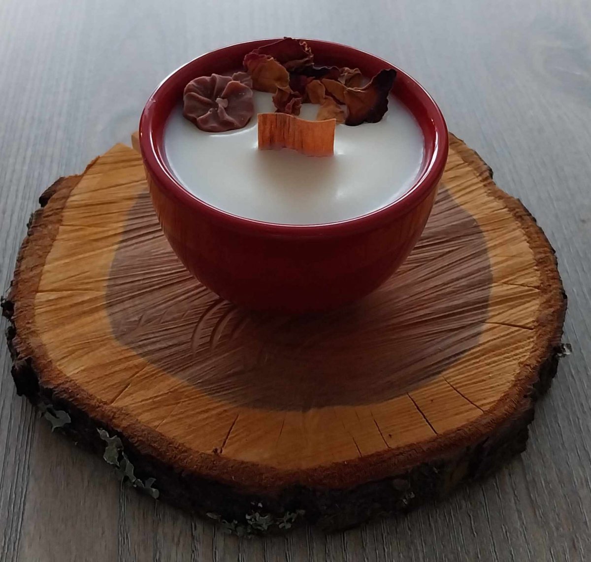 Červená keramika Rose