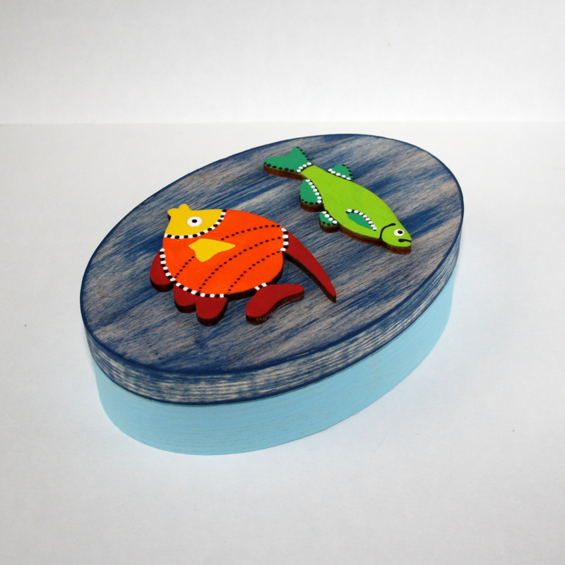 Oválná krabička s rybkami