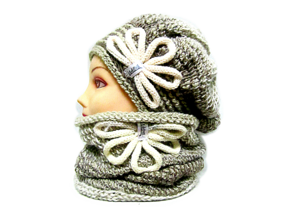 SOUPRAVA BARETKY A NÁKRČNÍKU / OMBRÉ