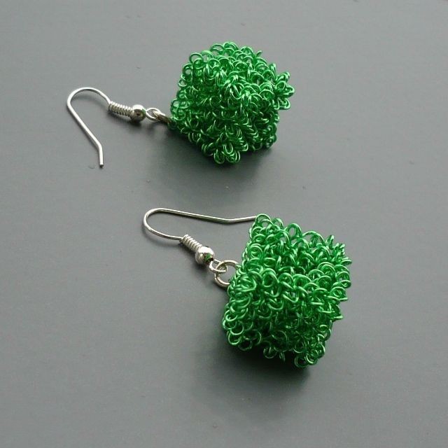 Svěže zelené kostky - náušnice