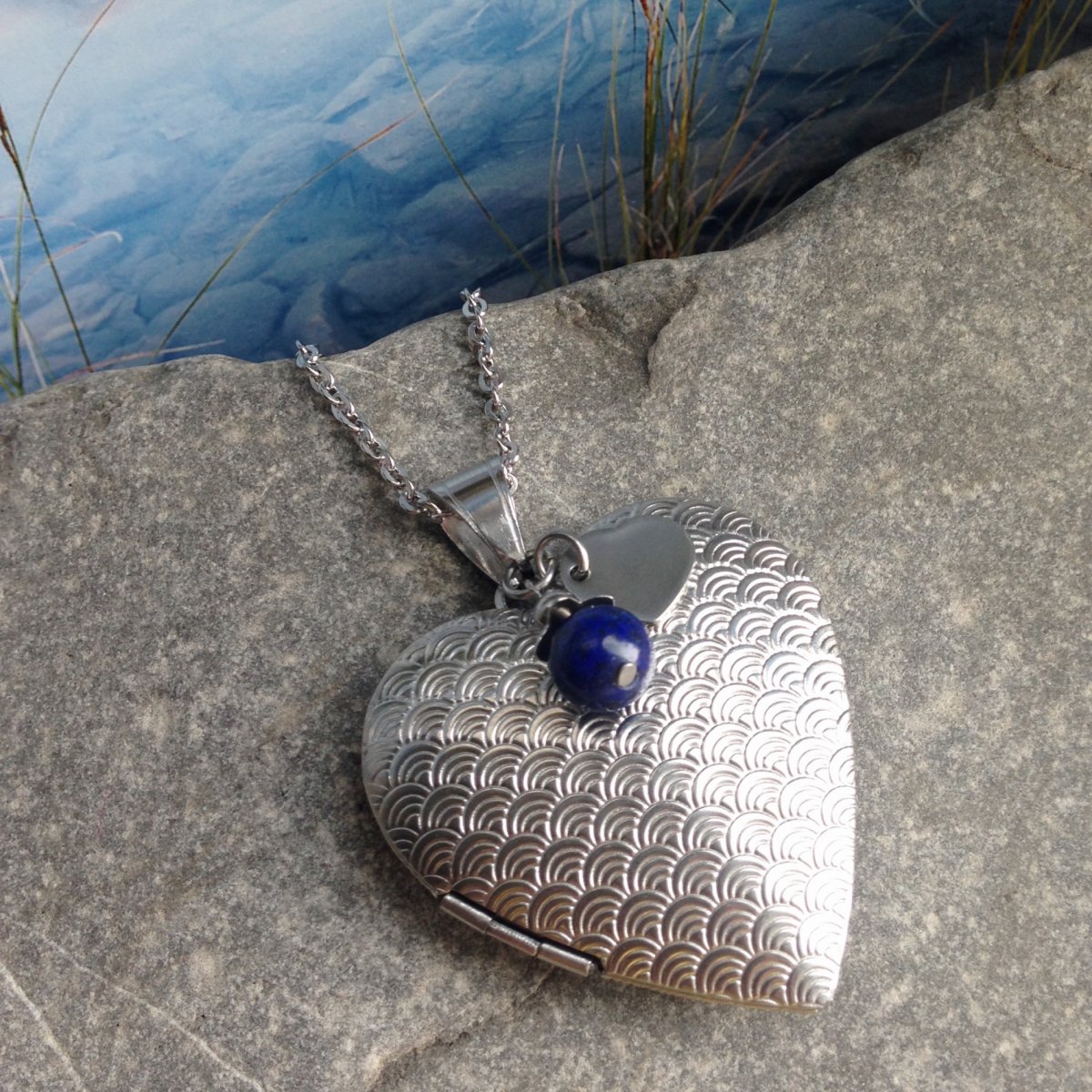 Medailonek s lapis lazuli - S.Steel