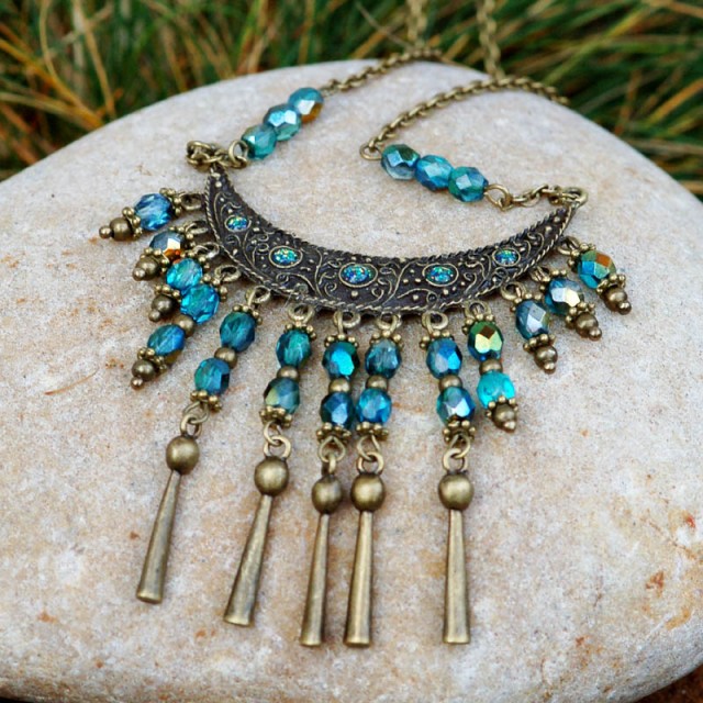 Orientální tyrkysový