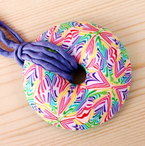 pestrý náhrdelník