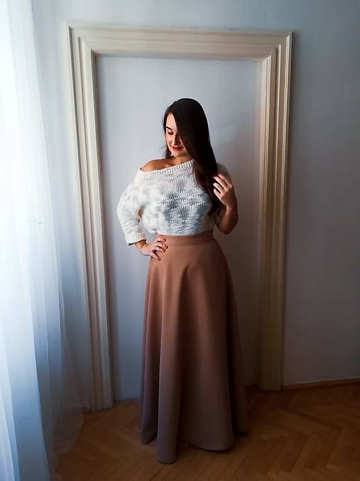 YWETTE sisters: bezova (A) na zaväzovanie