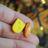 Bagetka se sýrem, fimo pecky