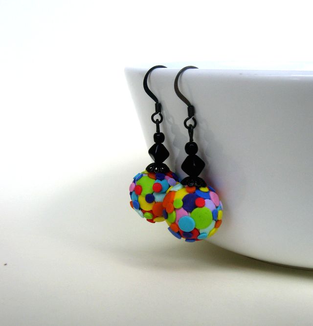 Pestrobarevné náušnice