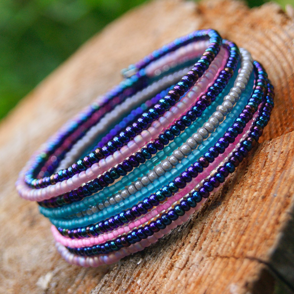 JUICY - náramek na ruku