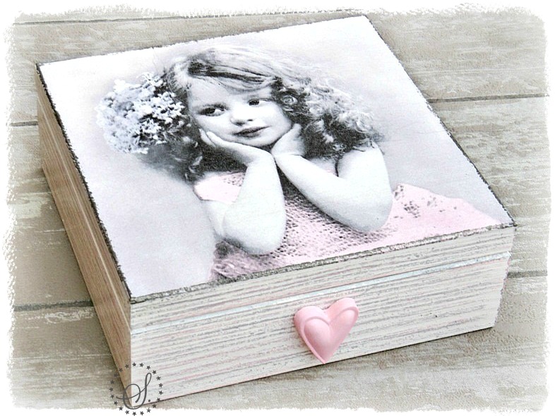 dřevěná truhlička - šperkovnice