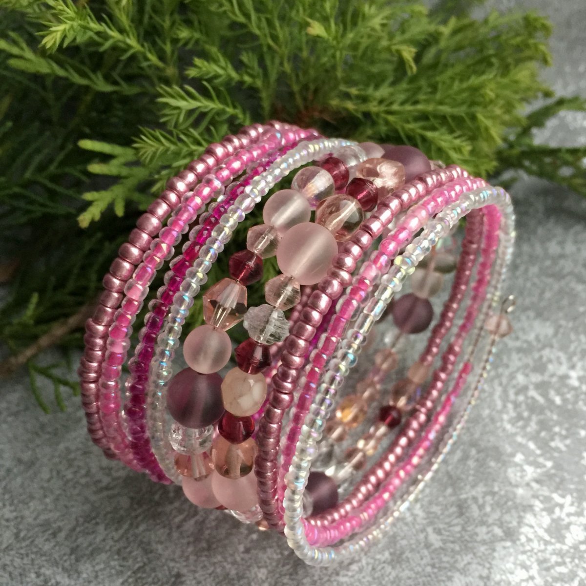 Náramek růžový romantický