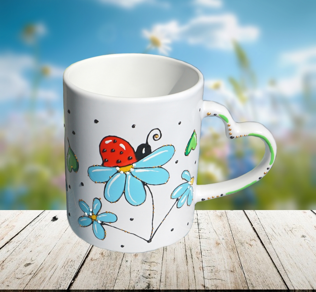 Hrnek rukojeť srdce - béruška