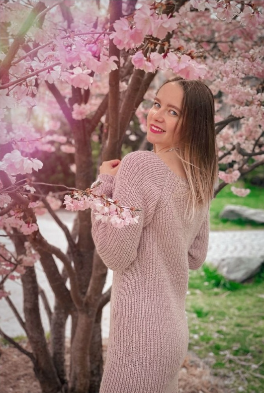 Dámské teplé svetrové starorůžové šaty na přání dárek pro ženu 