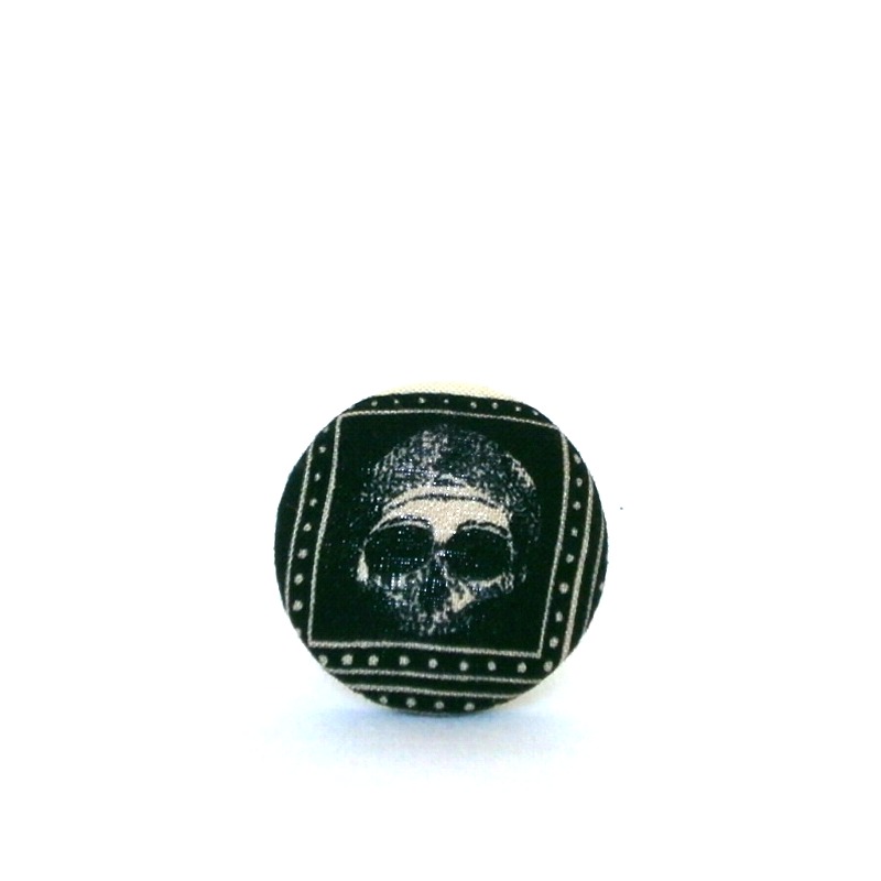 Brož NIGHTMARE - lebka