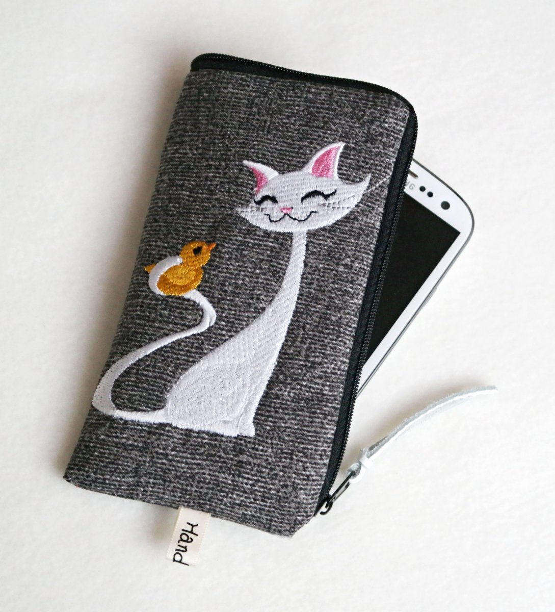 BÍLÁ KOČKA - obal na moil