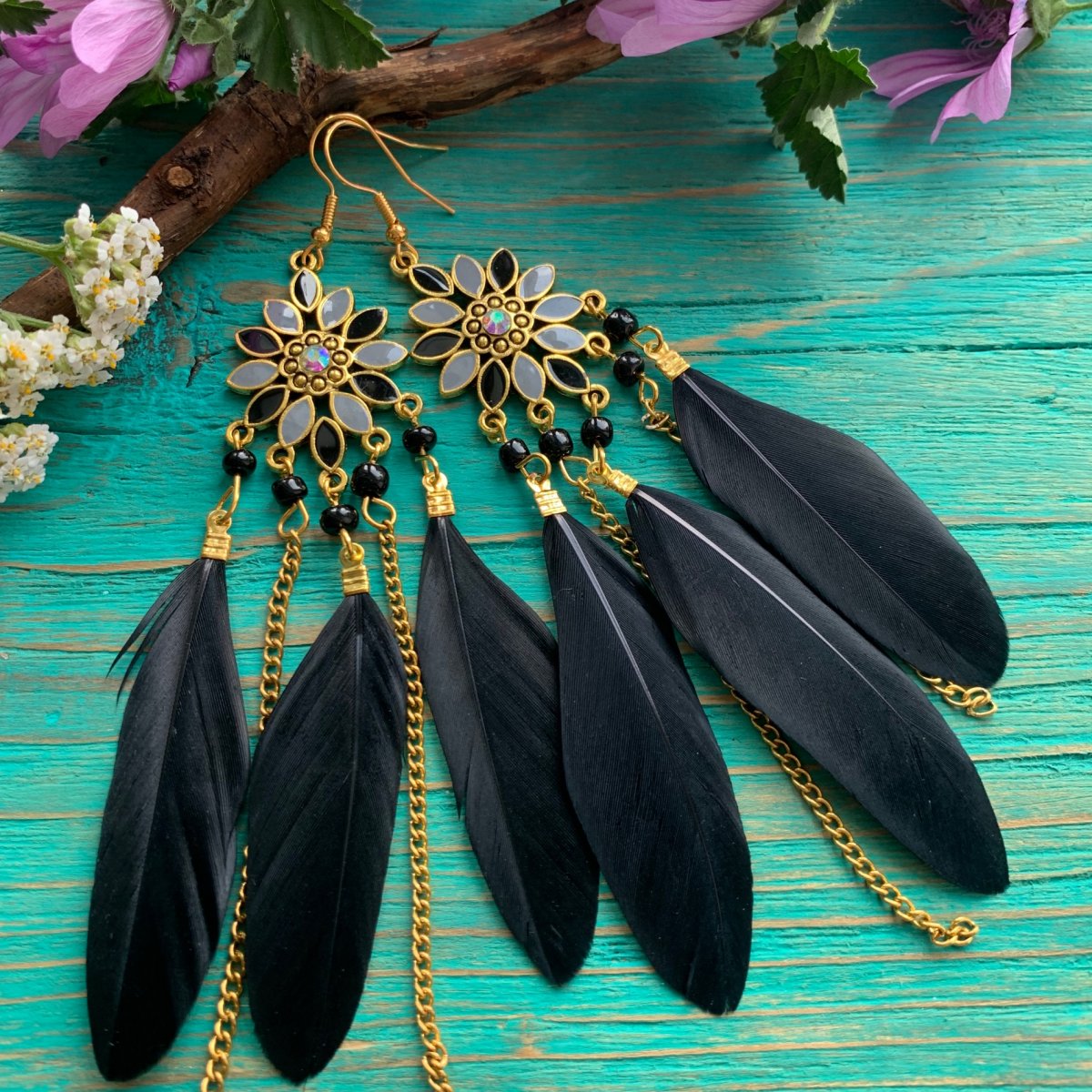 Peříčkové černé náušnice