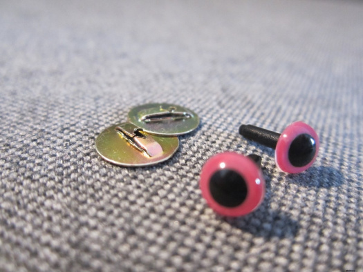 Bezpečnostní oči, růžová barva, 6mm
