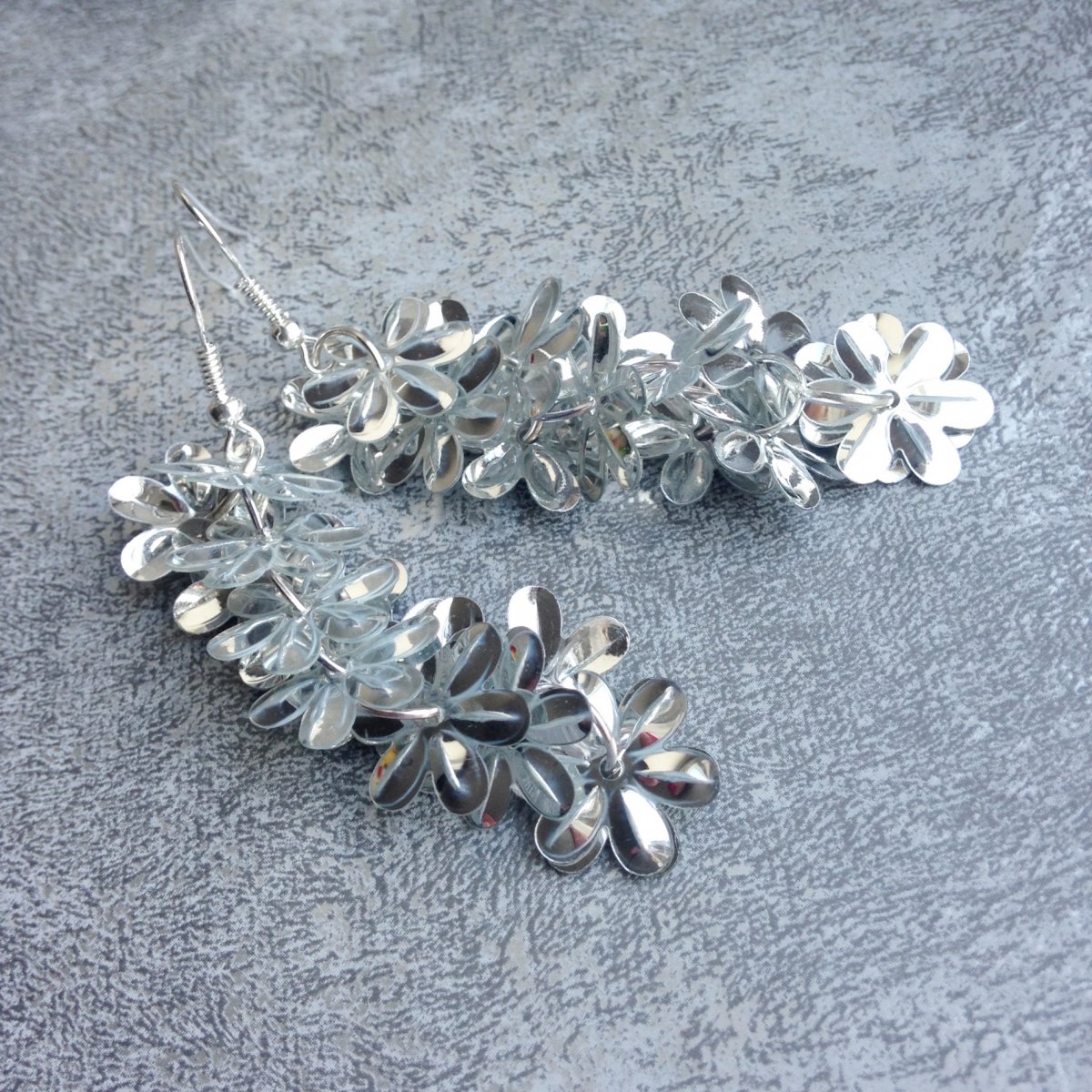 Třpytky květinkové stříbrné
