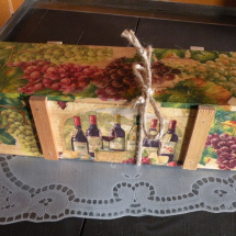 Dárková rustikální krabice na láhev vína