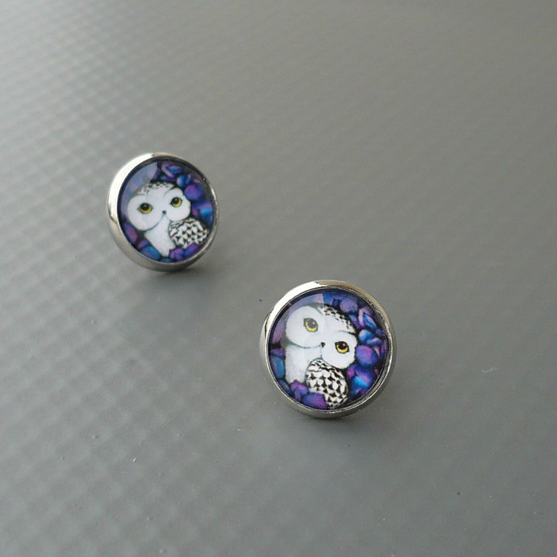 Sovička na fialové - náušnice pecky