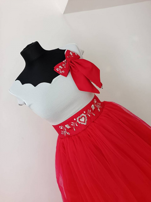 Folklórní dámský motýlek a opasek - červený