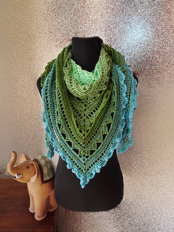 Háčkovaný šátek 