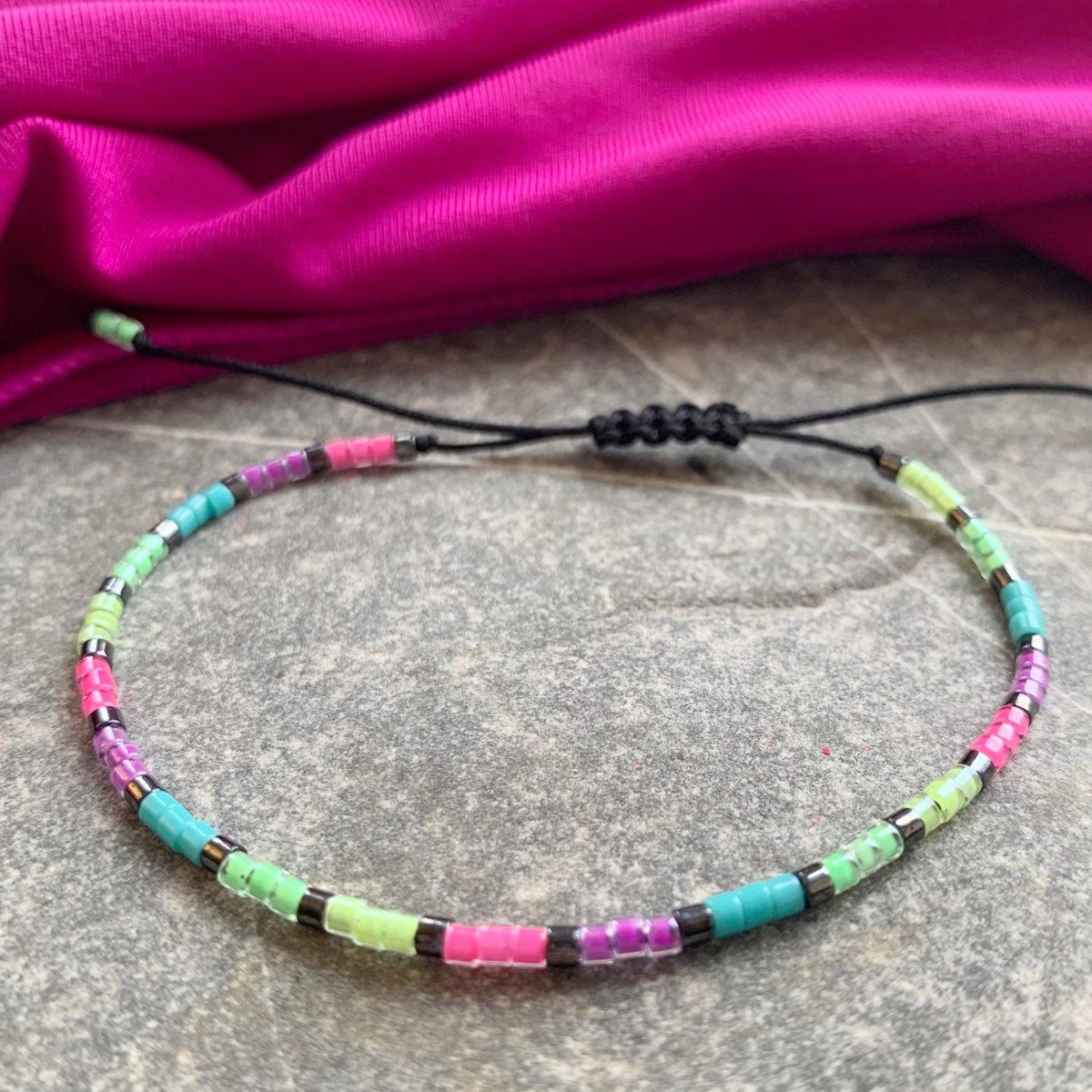 Miyuki náramek č. 45 - neonky