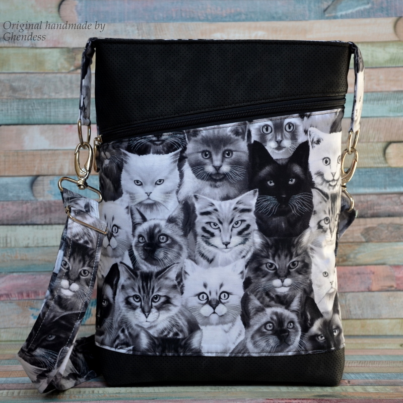 PUBka vycházková - Černobílé kočky